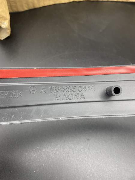Schutzleiste hinten rechts Mercedes-Benz W168 (B66880147)